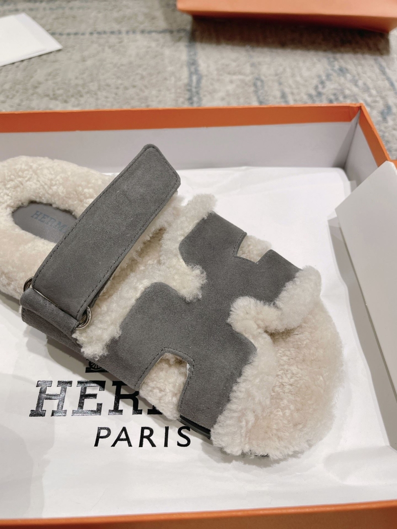 Hermes Slippers